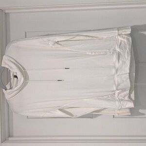 Gaiam women's White size medium sweatshirt with pockets